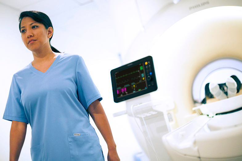 Invivo Expression MR200